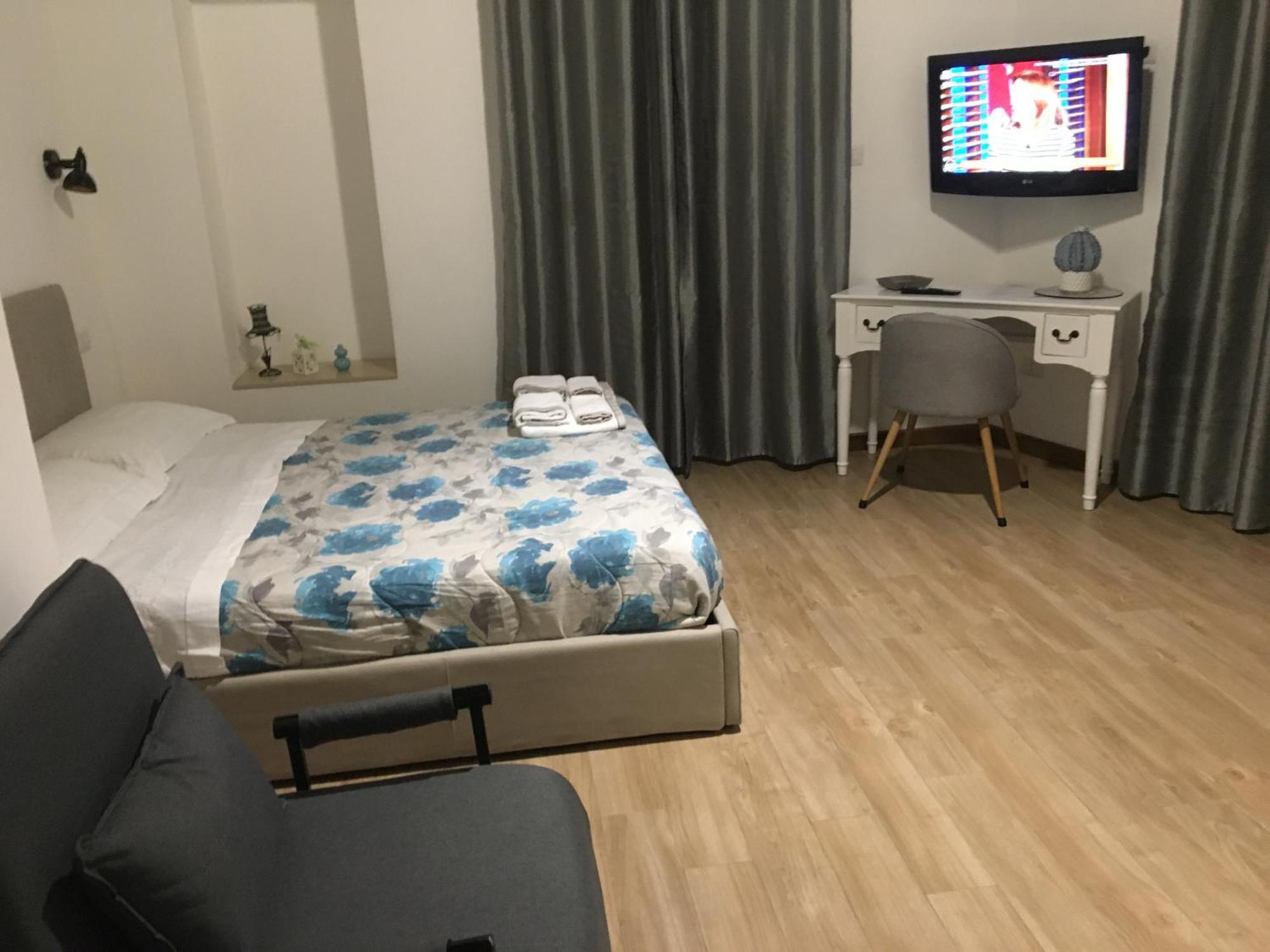 Hotel Largo Otranto Brindisi Esterno foto